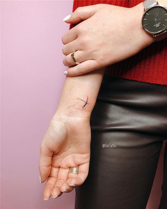 Tatuagens femininas pequenas (7)